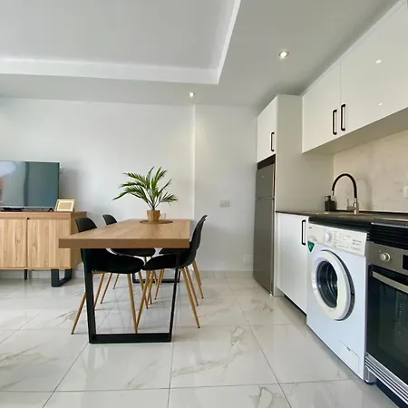 Apartment Jade Exclusives In Americas *